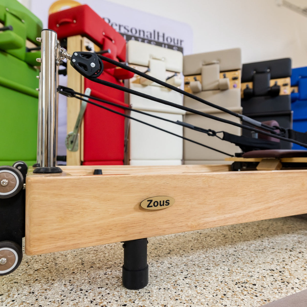 Zous Pro Foldable Pilates Reformer RE017/RE020 with Jump Board, Pilates Box & Oak Frame
